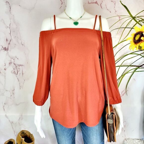 INC International Concepts off shoulder top - Picture 2 of 6